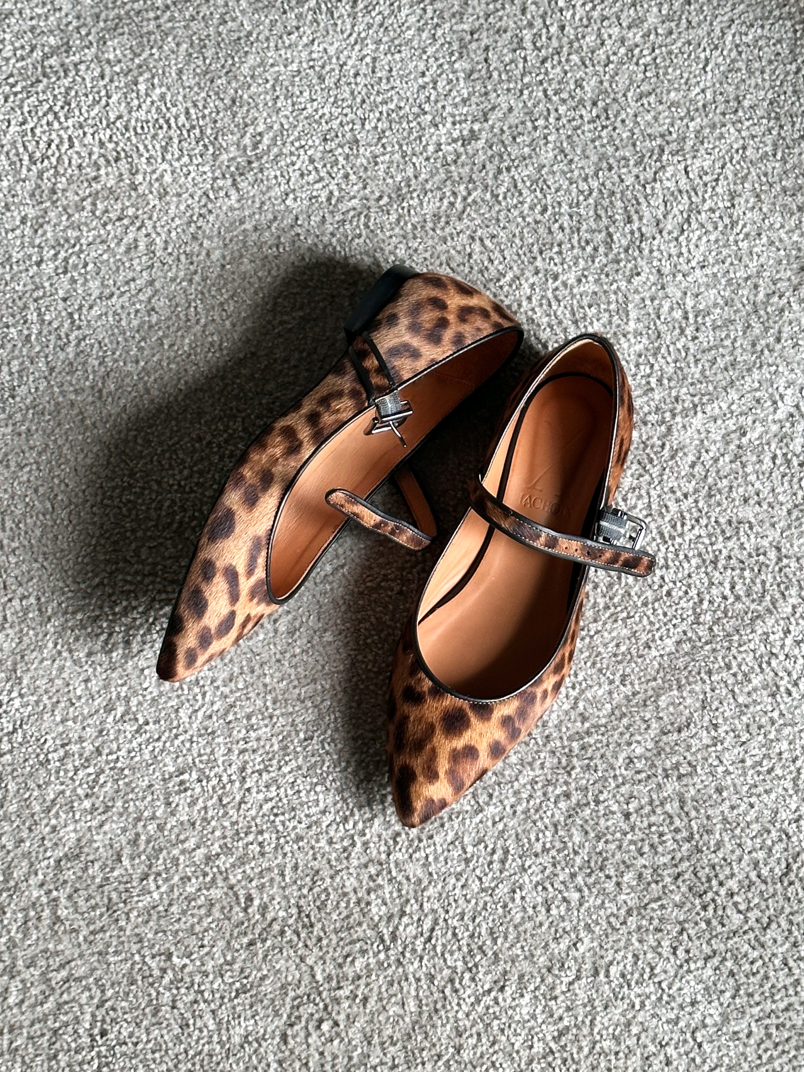 Mary jane leopard deals print shoes