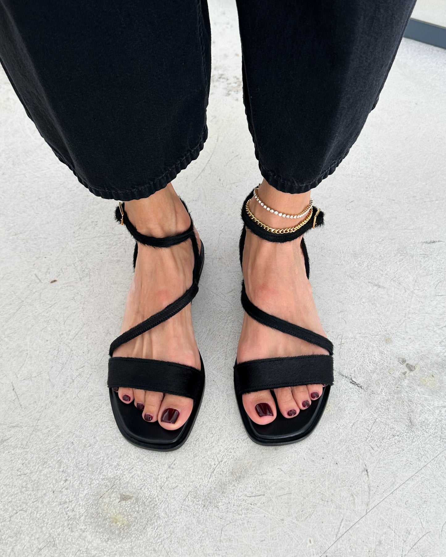 Grace Flat Sandals Black